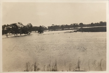Floods in North Kew, 1934