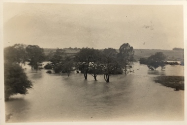 Floods in North Kew, 1934