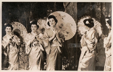 The Geisha / by Sidney Jones