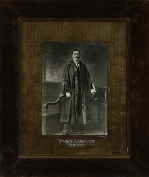 Stanley S. Argyle MB, Mayor [of Kew] 1902-4