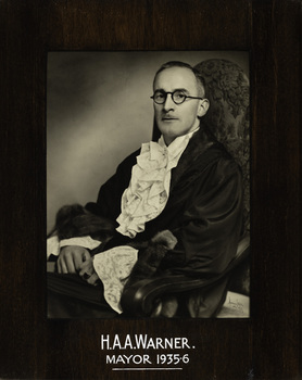 H.A.A. Warner, Mayor [of Kew] 1935-6