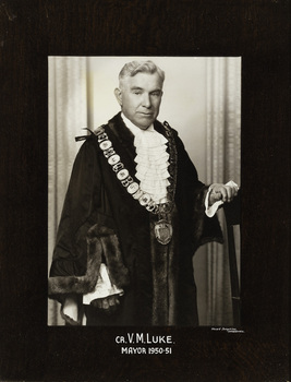 Cr. V.M. Luke, Mayor [of Kew] 1950-1