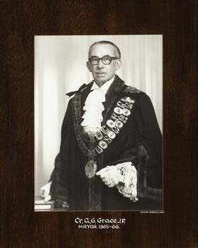 Cr. A. G. Grace J.P., Mayor [of Kew] 1965-6