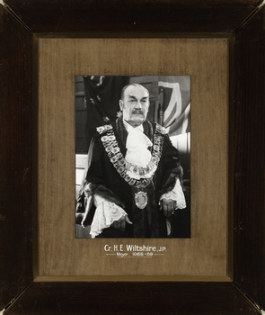 Cr. H. E. Wiltshire J.P., Mayor [of Kew] 1968-69