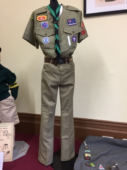 cout Uniform, 4th Kew, circa 1990