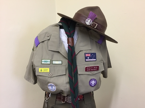 Scout Leader Uniform, Kew District
