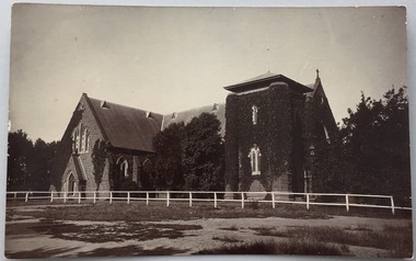 Holy Trinity Church