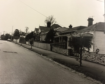 Houses, Edgevale Road, Kew,