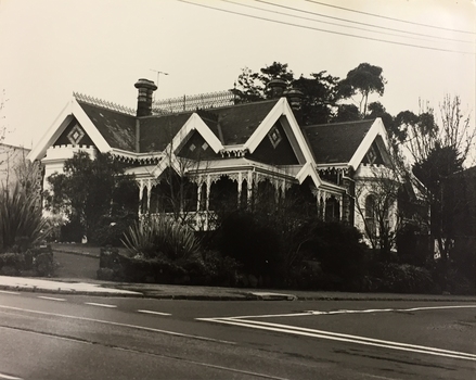 878 Glenferrie Road, Kew