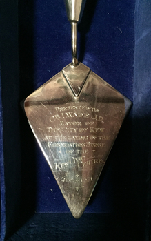 Commemorative Trowel in Presentation Box, 1971 & 1982