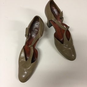 Pair of Women's Brown Leather Shoes