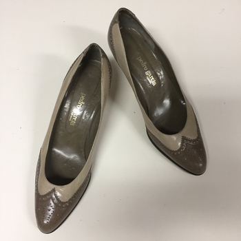 Pair of Women's Two Tone Leather Shoes