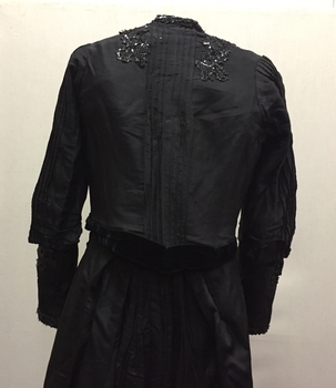 Women's Beaded Black Silk and Tulle Bodice, 1900-1901