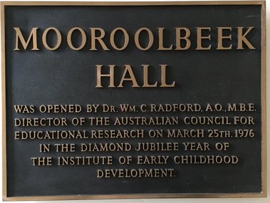 Mooroolbeek Hall, 1976