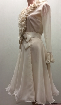 Silk Organza Wedding dress / by Oggi Fashion House, 1971