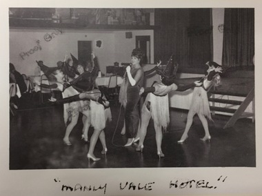Robin Vanser, Manly Vale Hotel, Sydney, 1960s