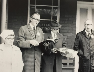 Tour of the Boroondara (Kew) General Cemetery, 1977
