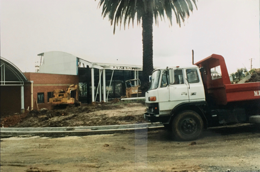 Kew Recreation Centre, High Street, circa 1987