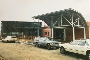 Kew Recreation Centre, High Street, circa 1987