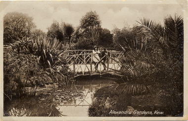 Alexandra Gardens, Kew