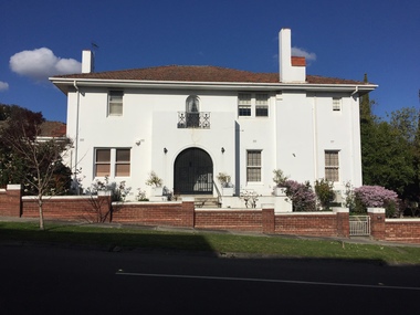 2 Tara Avenue, Kew, 2018