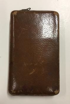 Leather Wallet for Studs