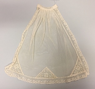 Lace jabot