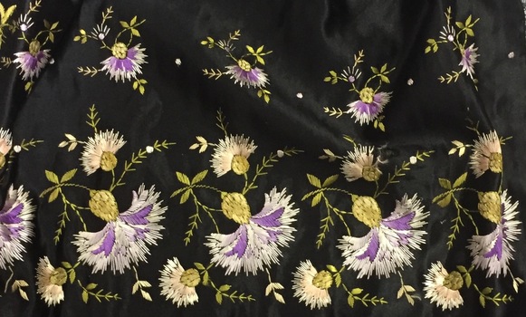 Embroidered Cotton and Lace Hostess Apron