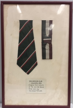 Kew Bowling Club Original Club Colours of Tie and Hatband