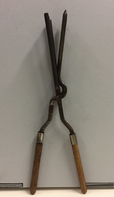 Functional object - Domestic Equipment, Hair Crimper
