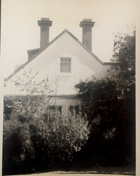 F. Baynes House, Queens Street