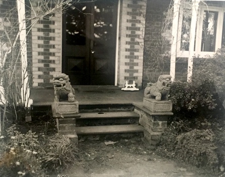 Guardian Lions, 'Roseneath', Pakington Street