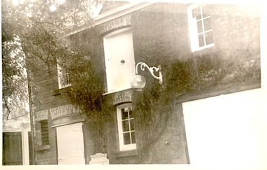Stables, 'Roseneath', Pakington Street