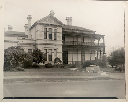 'Otira', Walpole Street