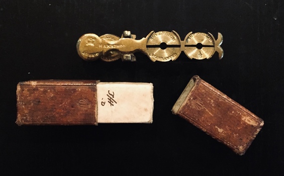 Functional object: Brass Sovereign Rocker Coin Scale