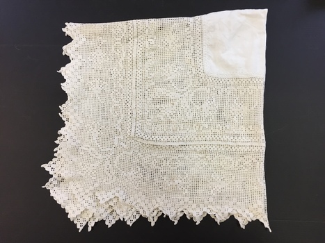 Decorative object: Lace tablecloth