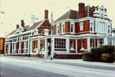 Kew Post Office and Court House