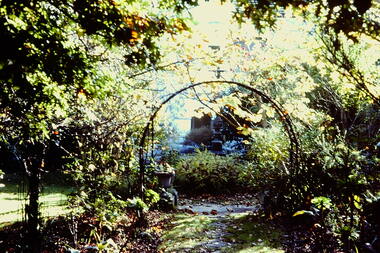 Garden, 'Yarra Bluffs', Redmond Street