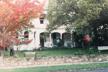 'Prague House' (formerly 'Dunboe'), 52 Sackville Street, Kew