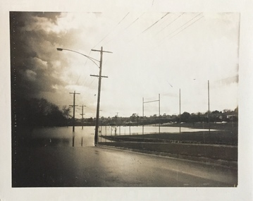 Flooding of the Yarra Valley at Kew East