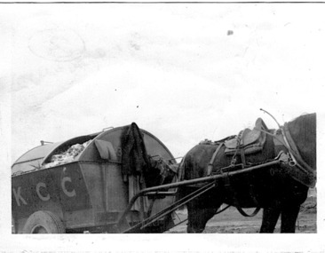 City of Kew garbage truck