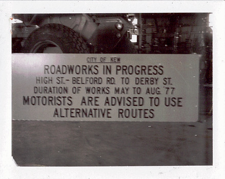 City of Kew 'Roadworks in Progress' sign