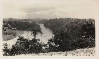 Yarra River in flood at Studley Park