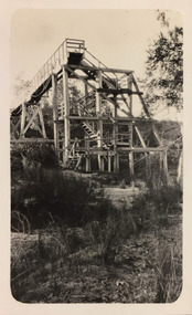 Zig-Zag Bridge on the Yarra River at Kew