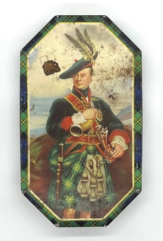 Biscuit tin