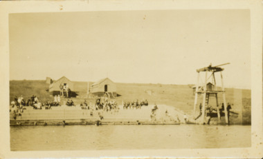 Deep Rock Swimming Pool and Clubrooms on the Yarra