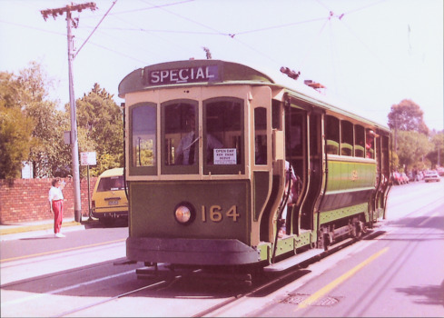 S Class 164 in High Street South