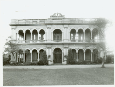 'Ross House' (formerly 'Charleville'), 292 Cotham Road