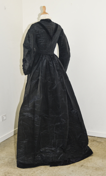 Black moiré silk faille day dress