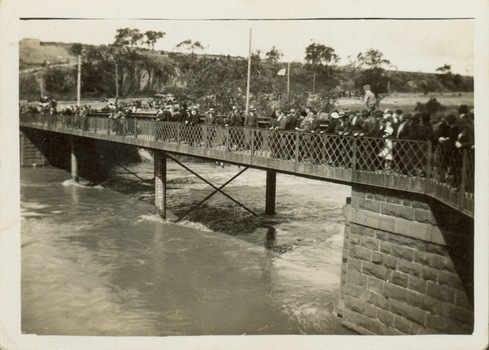 Second Johnston Street Bridge in Flood